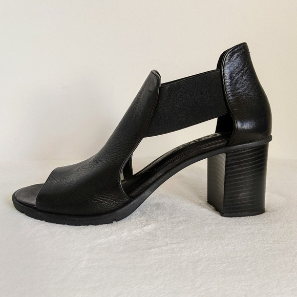 THE FLEXX Sandal Leather Open Toe Elastic Side Strap Block Heel Black 9.5 NIB - Picture 3 of 16